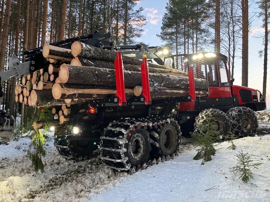 Komatsu 875 Forvarderi