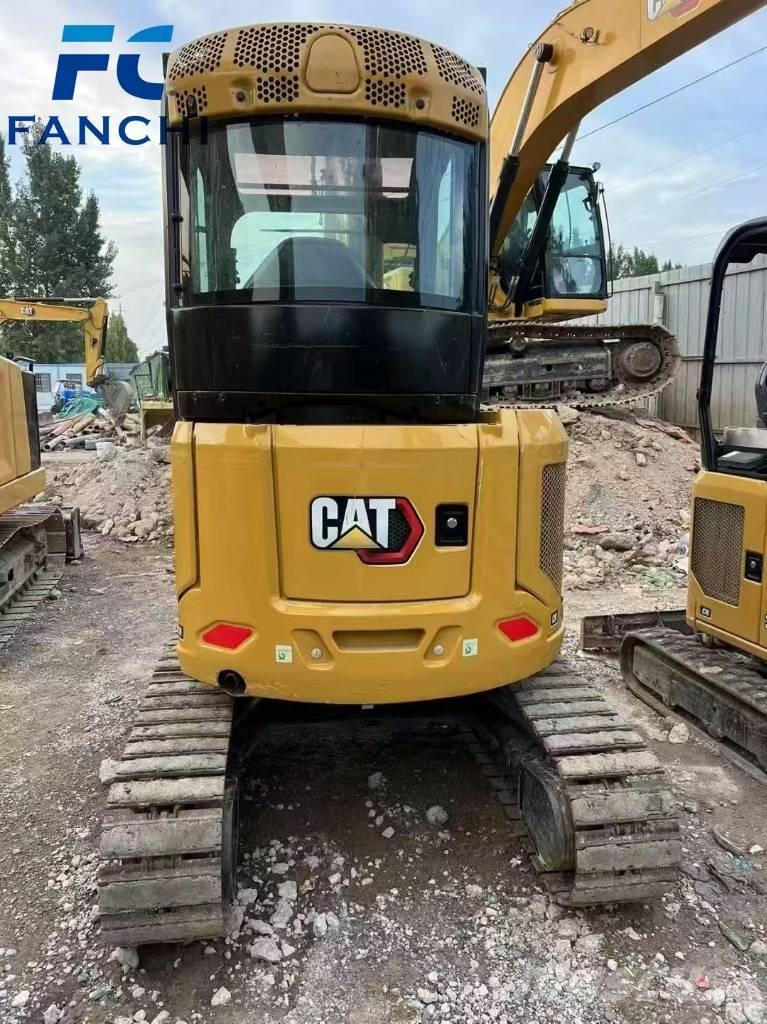 CAT 303 Kāpurķēžu ekskavatori