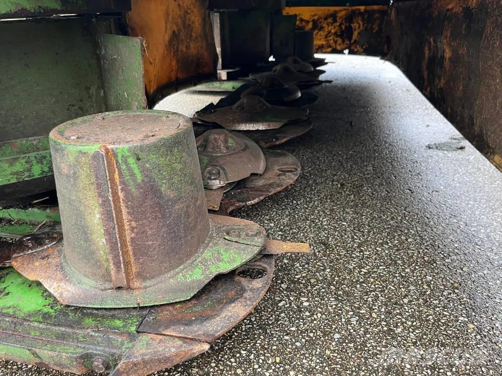 Krone Easy Cut 32 P Pļaujmašīnas