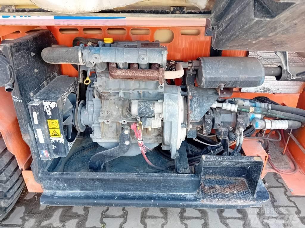 JLG 4394 RT Šķerveida pacēlāji