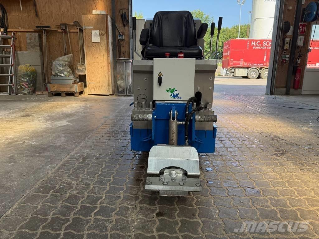  Blastrac bms 220 adb Būvniecība- Citi