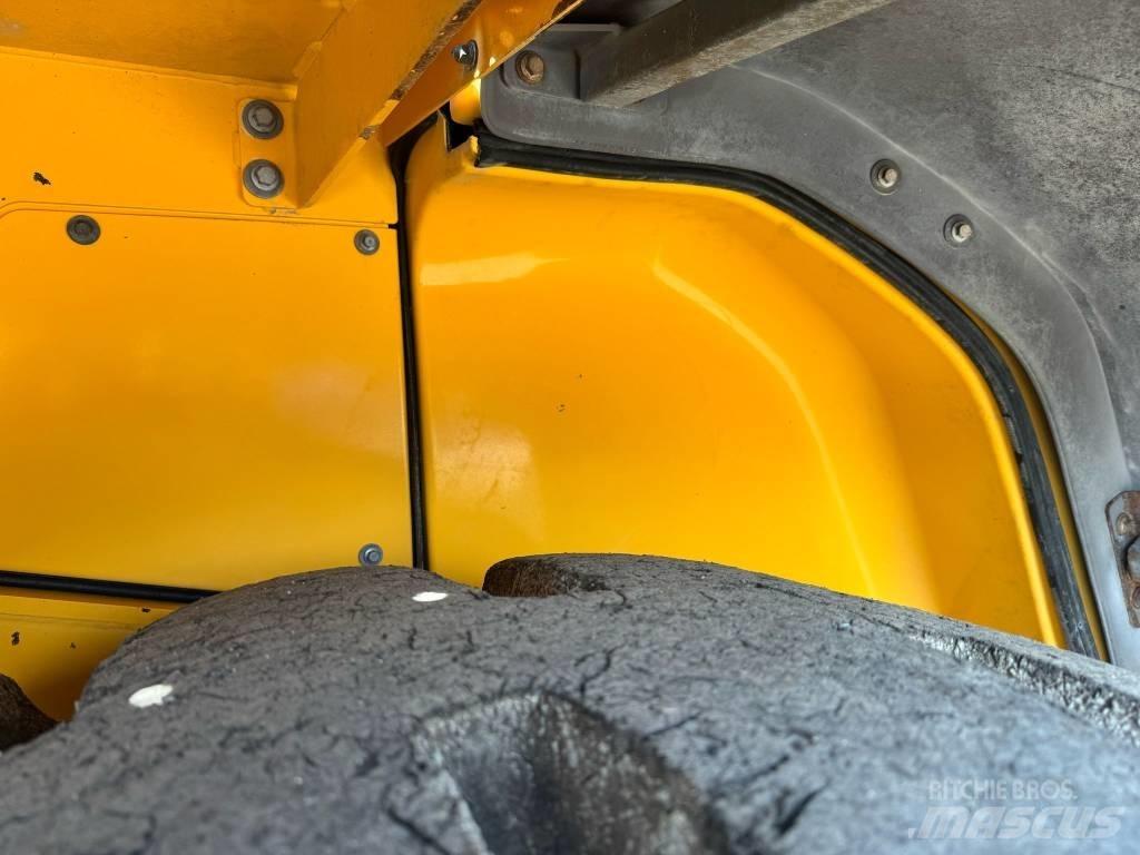 Volvo L 120 H Iekrāvēji uz riteņiem
