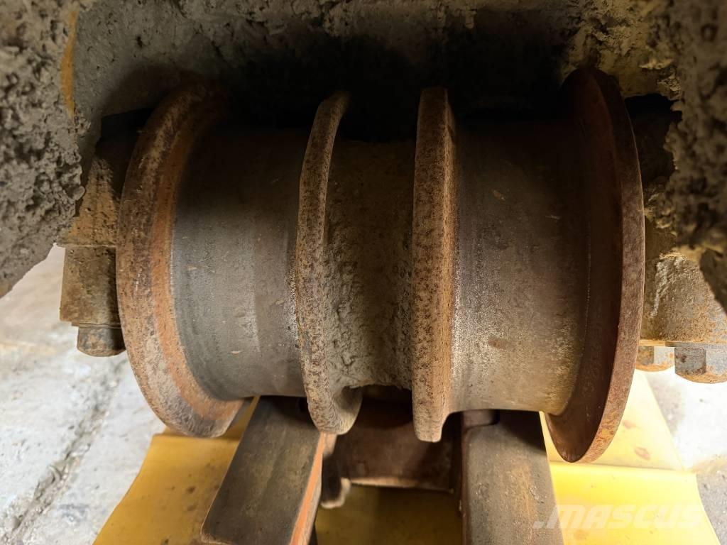 CAT D8R SERIES II Kāpurķēžu buldozeri