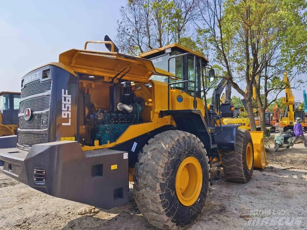 SDLG L 956 F Iekrāvēji uz riteņiem