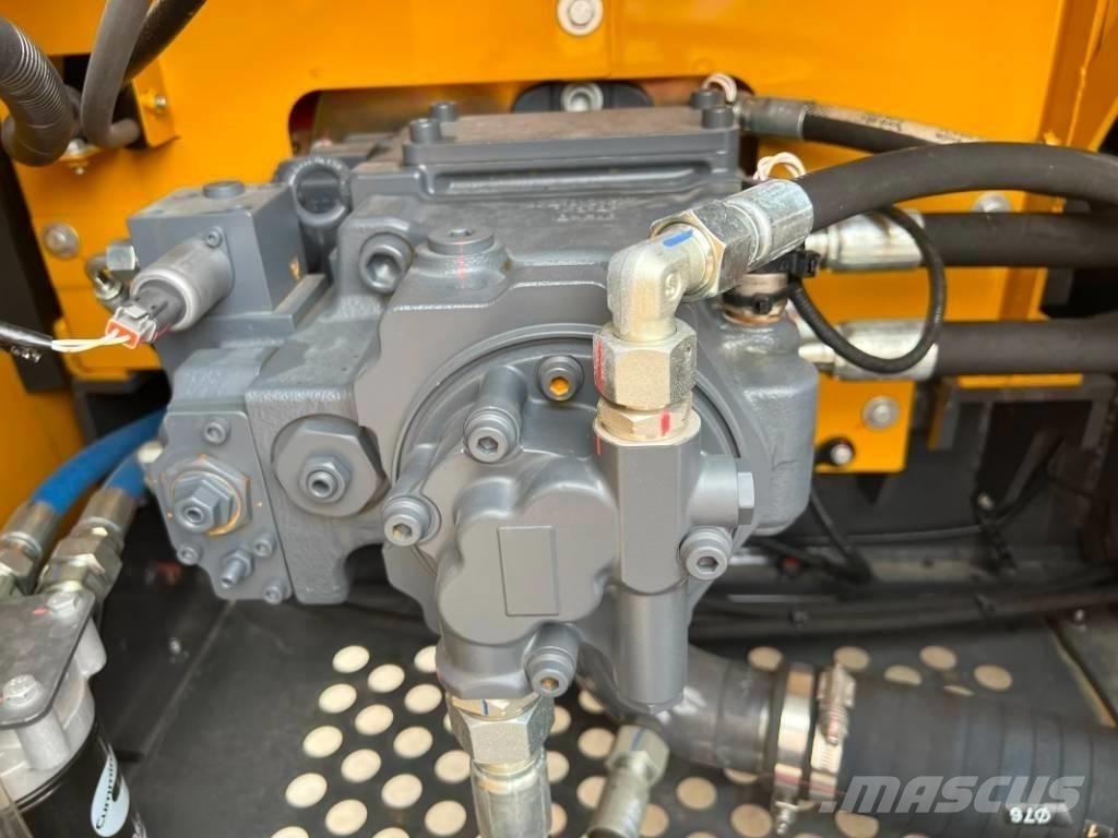 XCMG XE135GA Kāpurķēžu ekskavatori