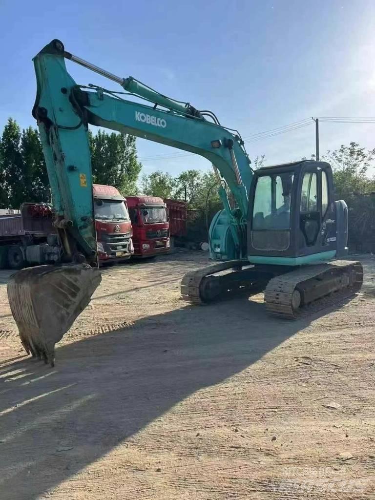 Kobelco SK135 Kāpurķēžu ekskavatori