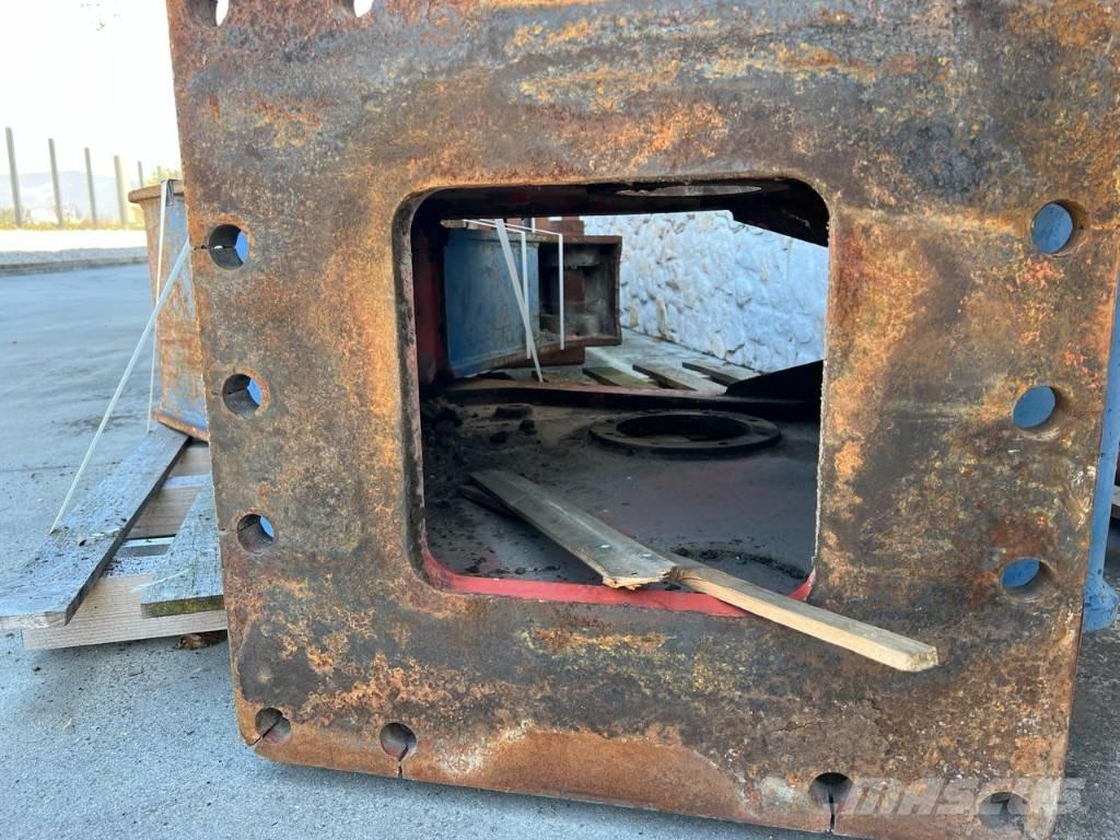 Rammer RB 42 Pašgrābji