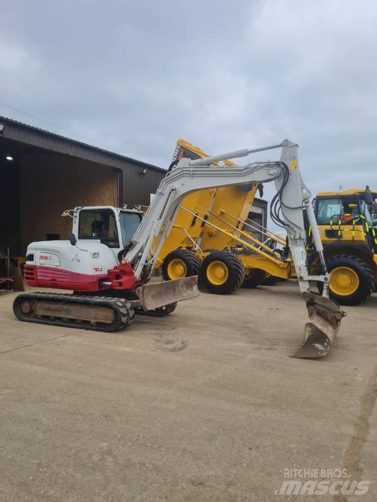 Takeuchi TB 290 Vidēja lieluma ekskavatori 7 t - 12 t
