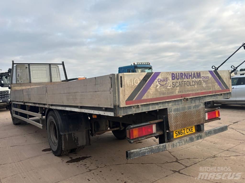Iveco 180E 25 Platformas/izkraušana no sāniem