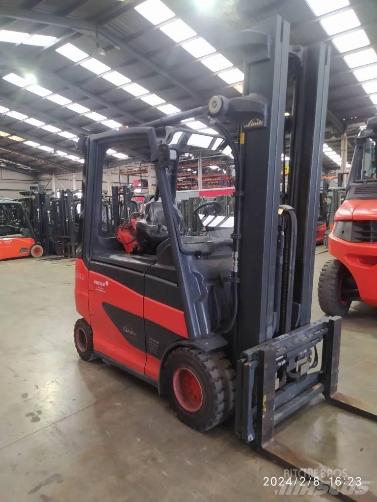 Linde E30/600 Elektriskie iekrāvēji