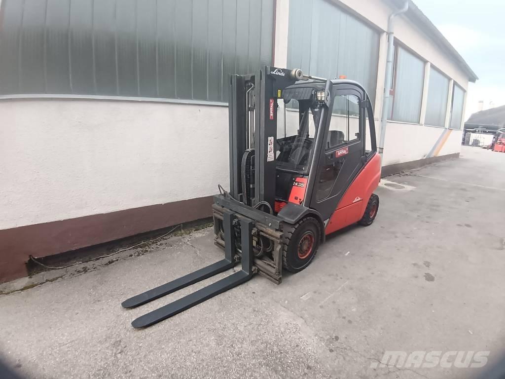 Linde H 35 D Tehnika ar dīzeļa dzinēju