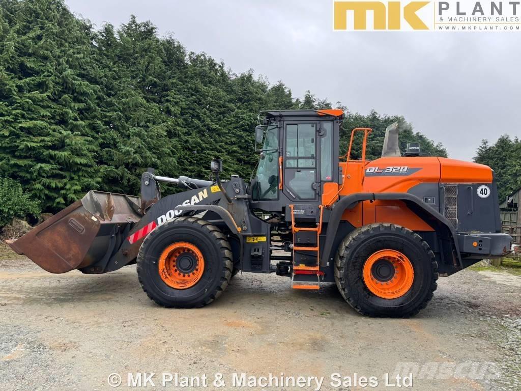 Doosan DL 320-7 Iekrāvēji uz riteņiem