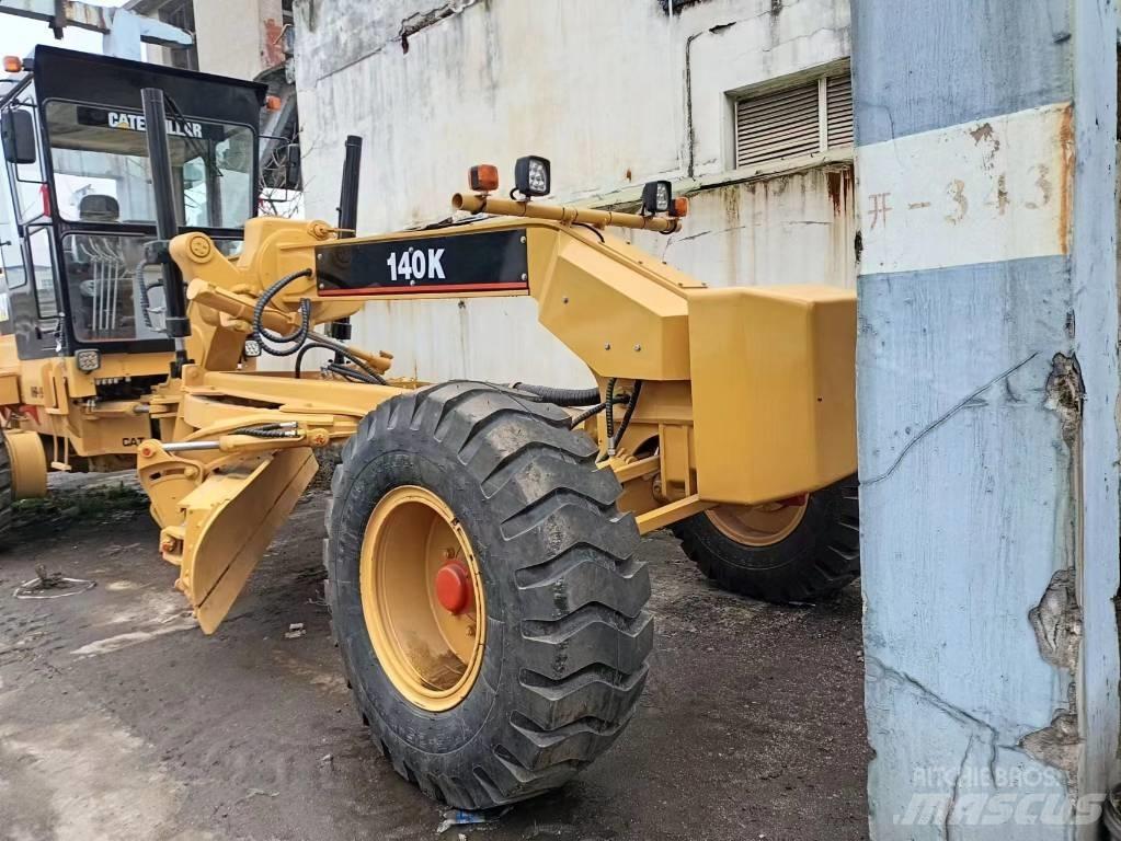 CAT 140 H Greideri
