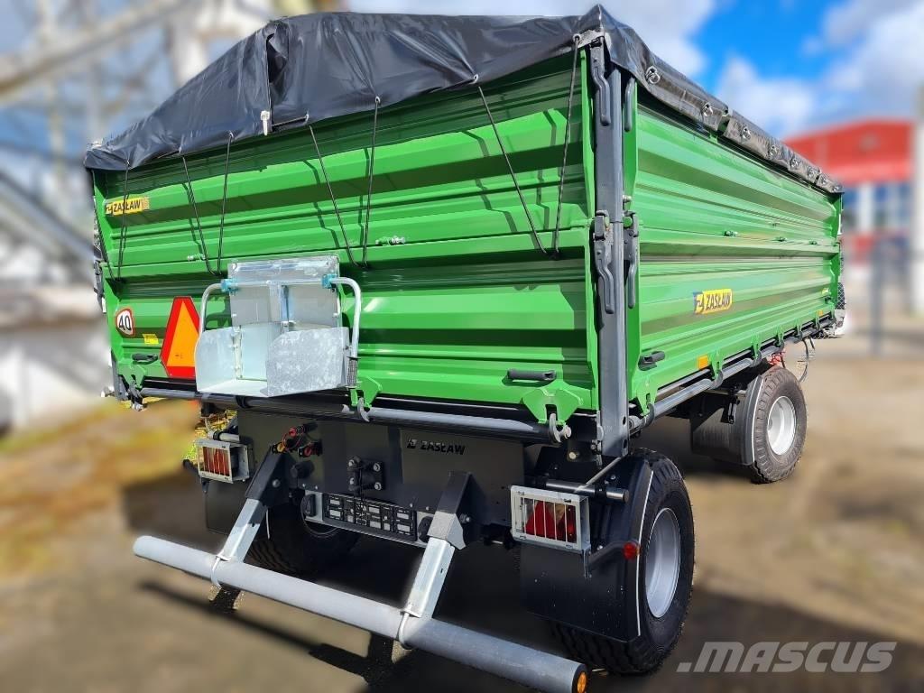 Zaslaw D 737-8 Standarta piekabes