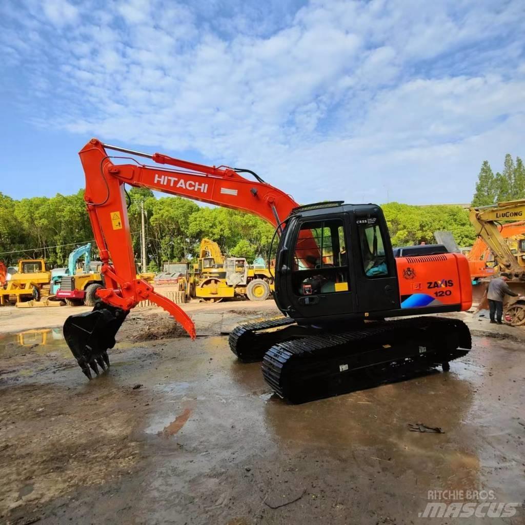 Hitachi ZX 120 Kāpurķēžu ekskavatori