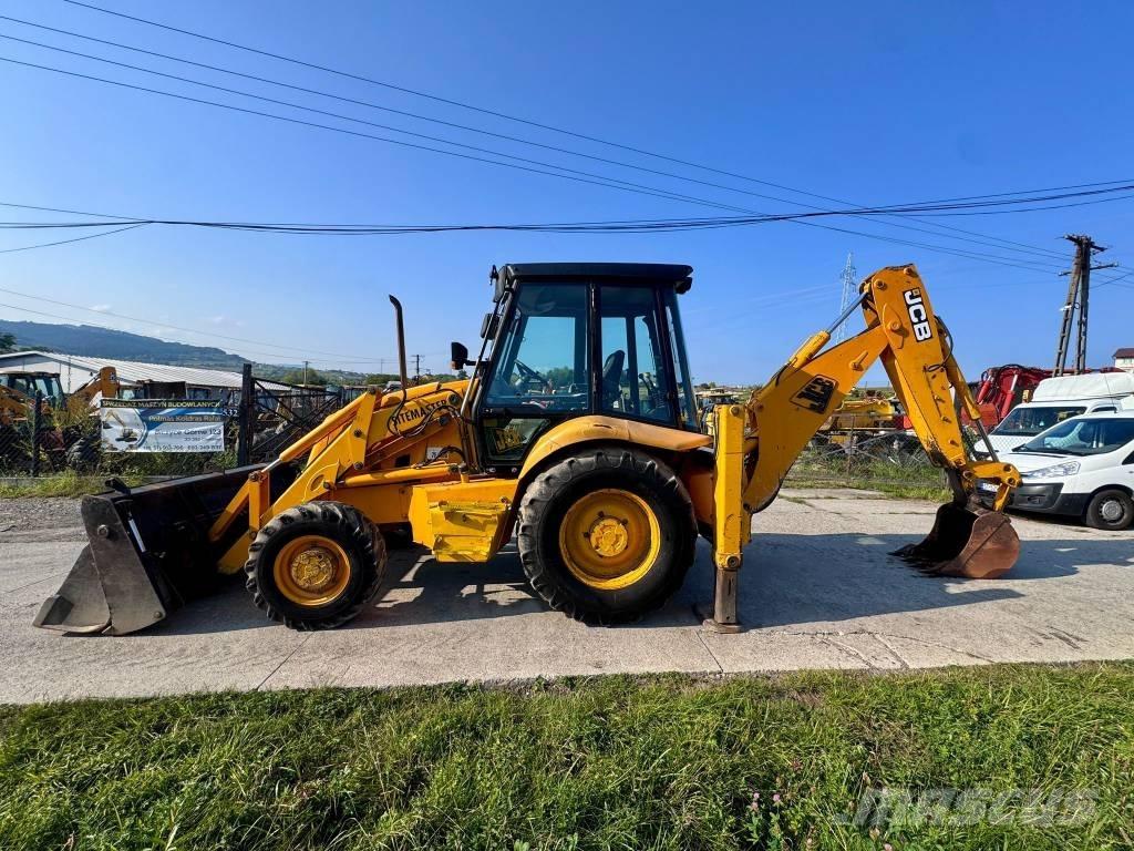 JCB 3CX Ekskavatori-iekrāvēji