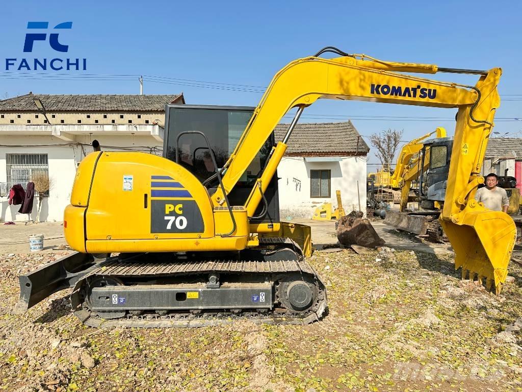Komatsu PC 70 Kāpurķēžu ekskavatori