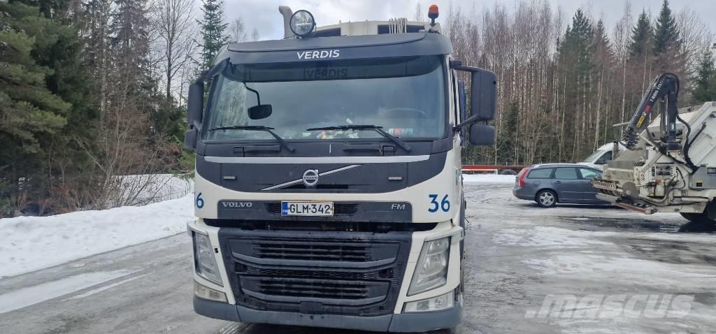 Volvo FM 330 Atkritumu izvešanas transports