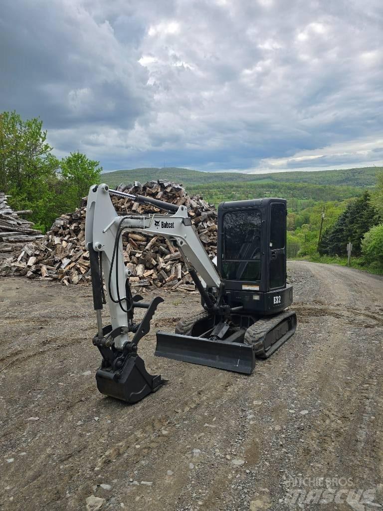 Bobcat E 32 Mini ekskavatori < 7 t