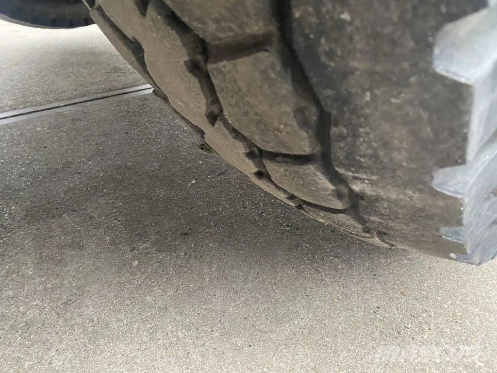 Liebherr LTM1030 Visurgājēji celtņi