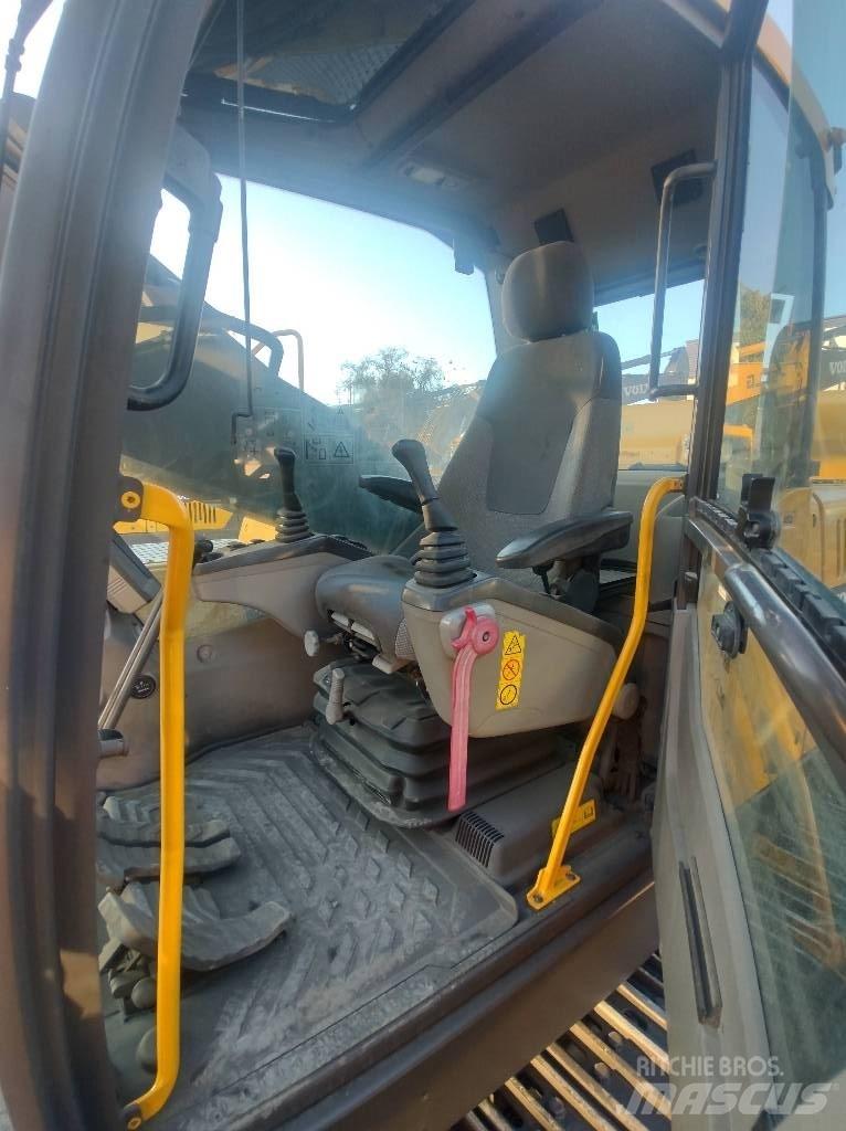 Volvo EC380DL Kāpurķēžu ekskavatori