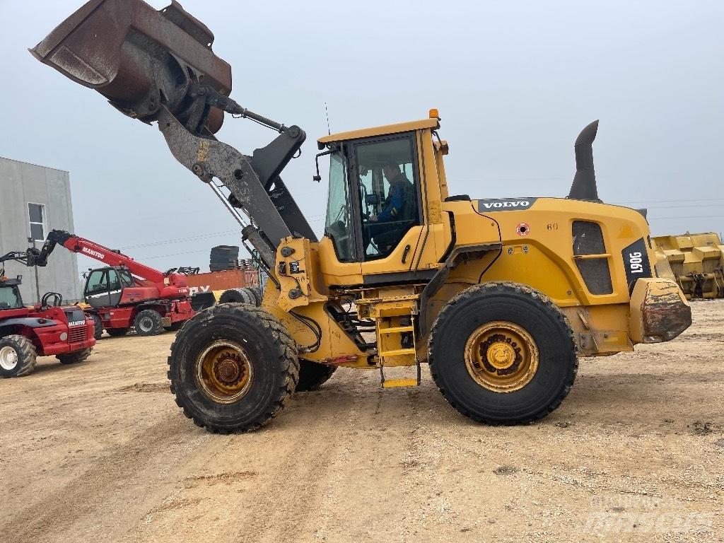 Volvo L 90 G Iekrāvēji uz riteņiem