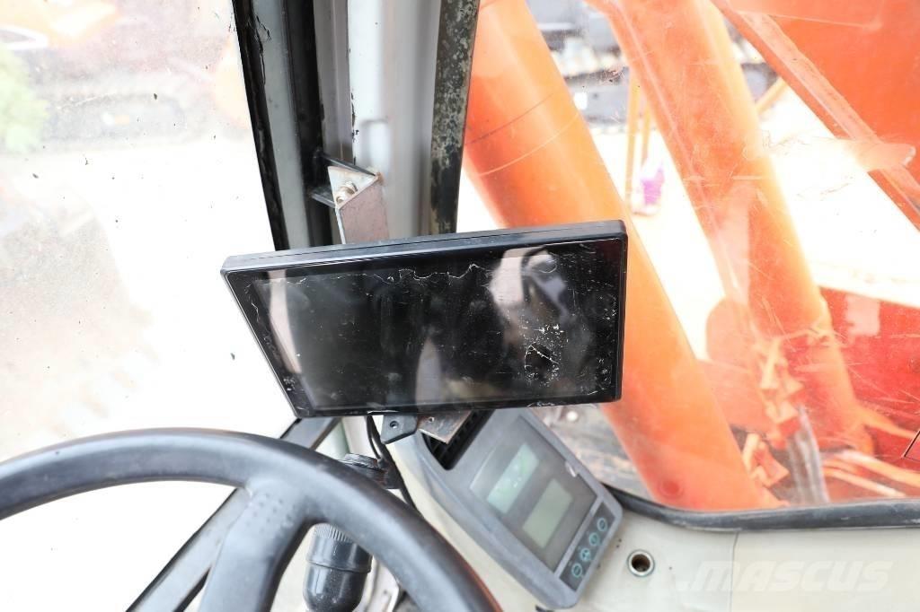 Doosan DH 150 W-7 Ekskavatori uz riteņiem