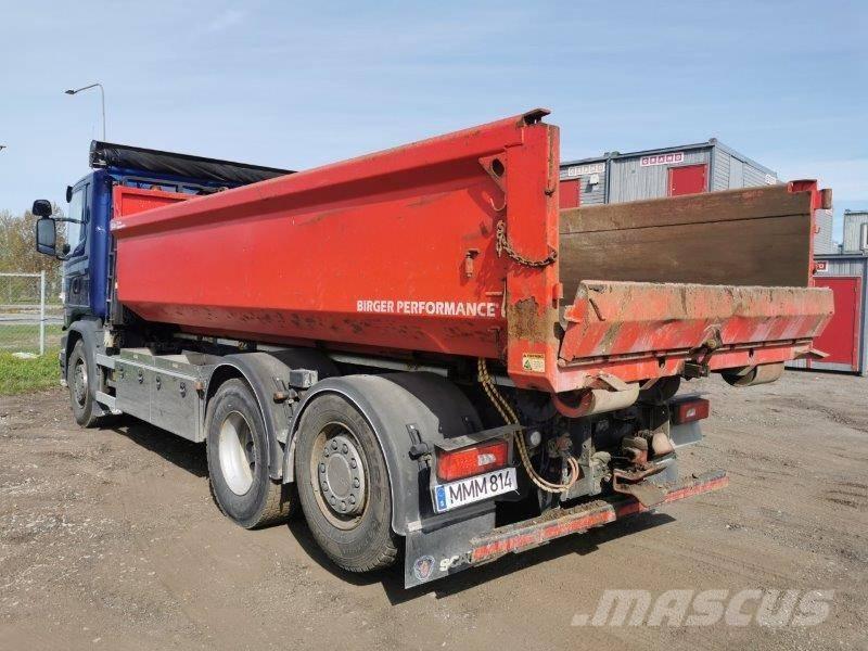 Scania G 450 Treileri ar āķi