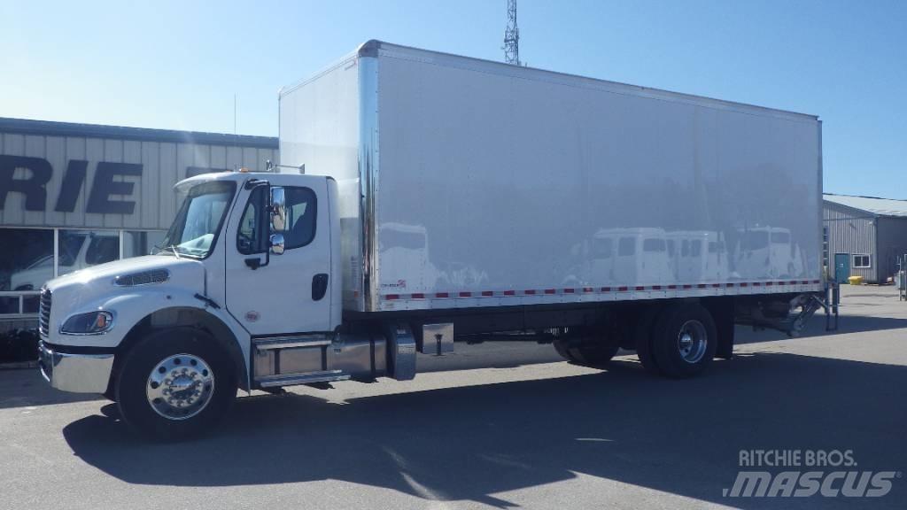Freightliner M2 106 Furgons