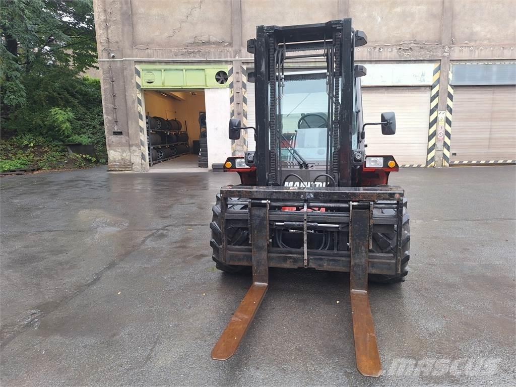 Manitou M40-2 S4 Būvniecība- Citi
