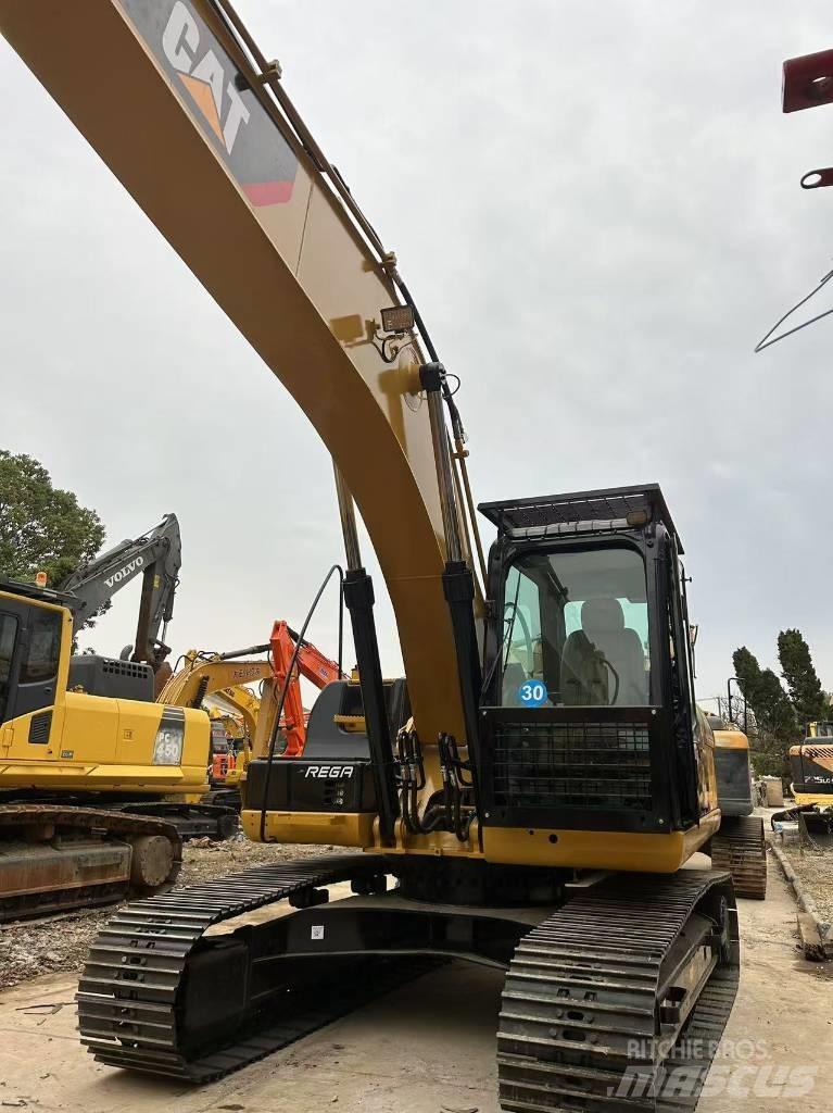 CAT 320 D Kāpurķēžu ekskavatori