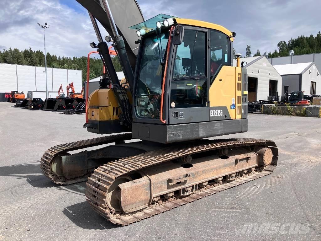 Volvo ECR 235 E Kāpurķēžu ekskavatori