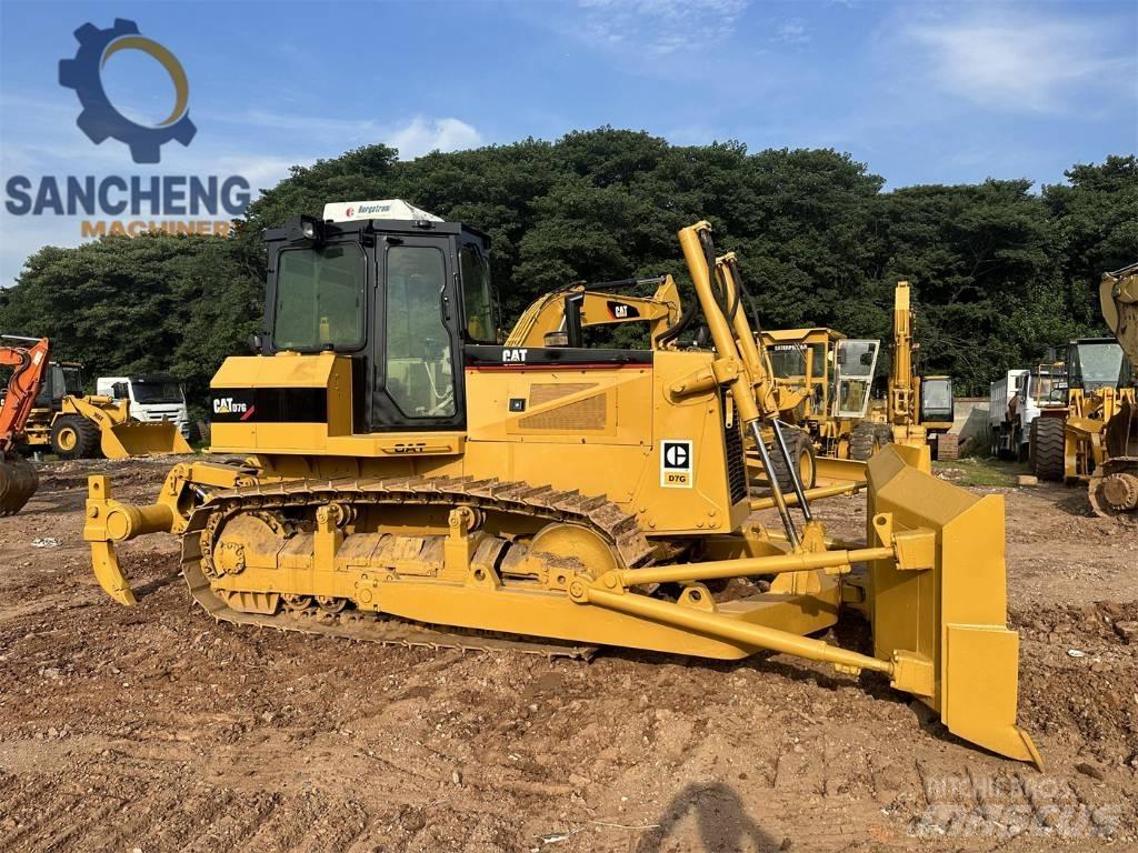 CAT D7G Kāpurķēžu buldozeri