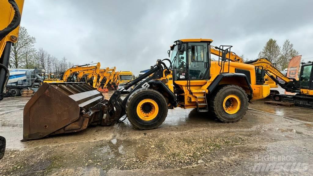 JCB 457 HT Iekrāvēji uz riteņiem