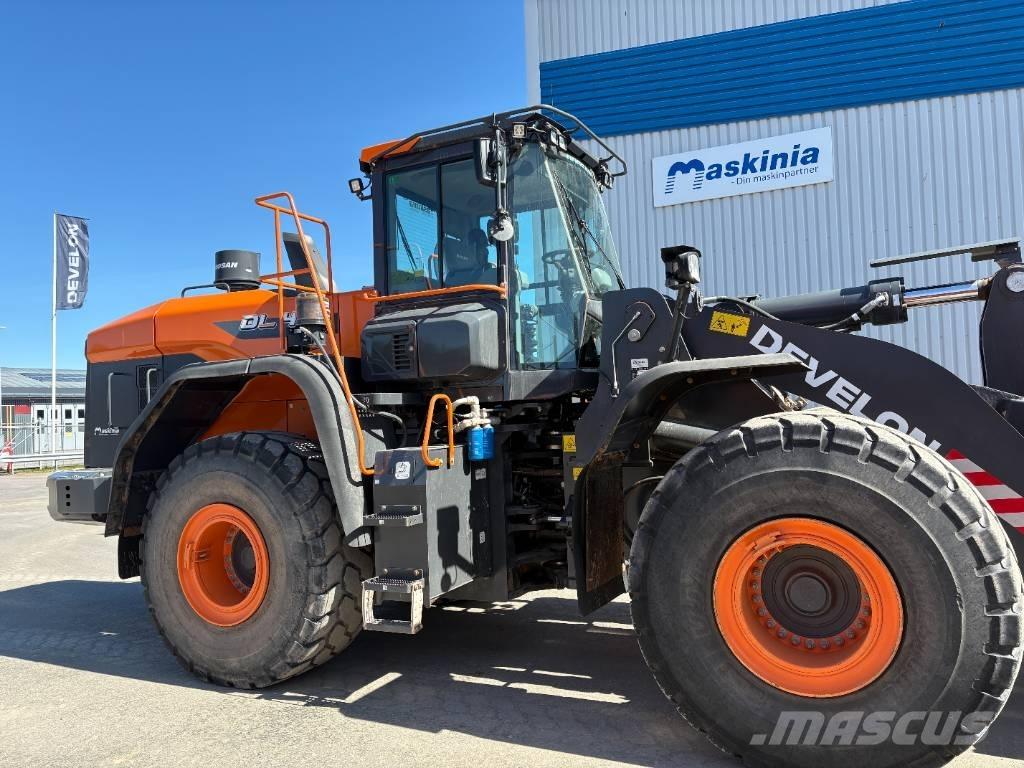 Develon DL480-7 Iekrāvēji uz riteņiem