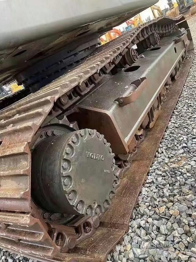 Volvo EC 360 Kāpurķēžu ekskavatori