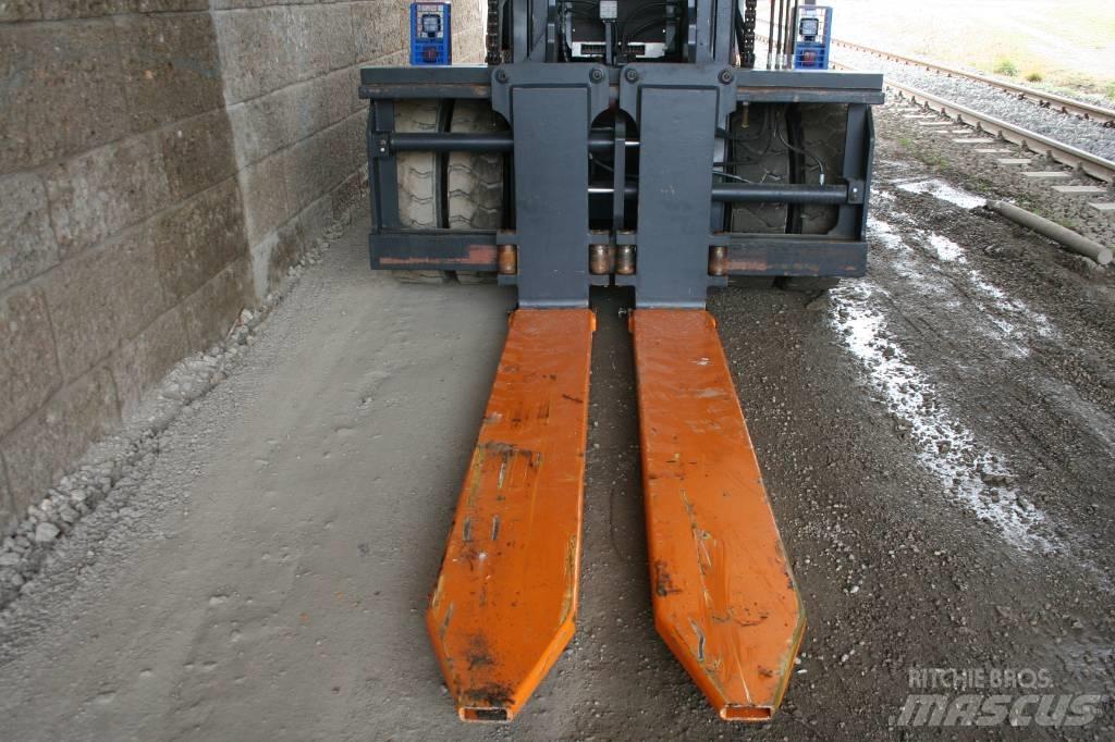 Kalmar DC 16-1200 Tehnika ar dīzeļa dzinēju