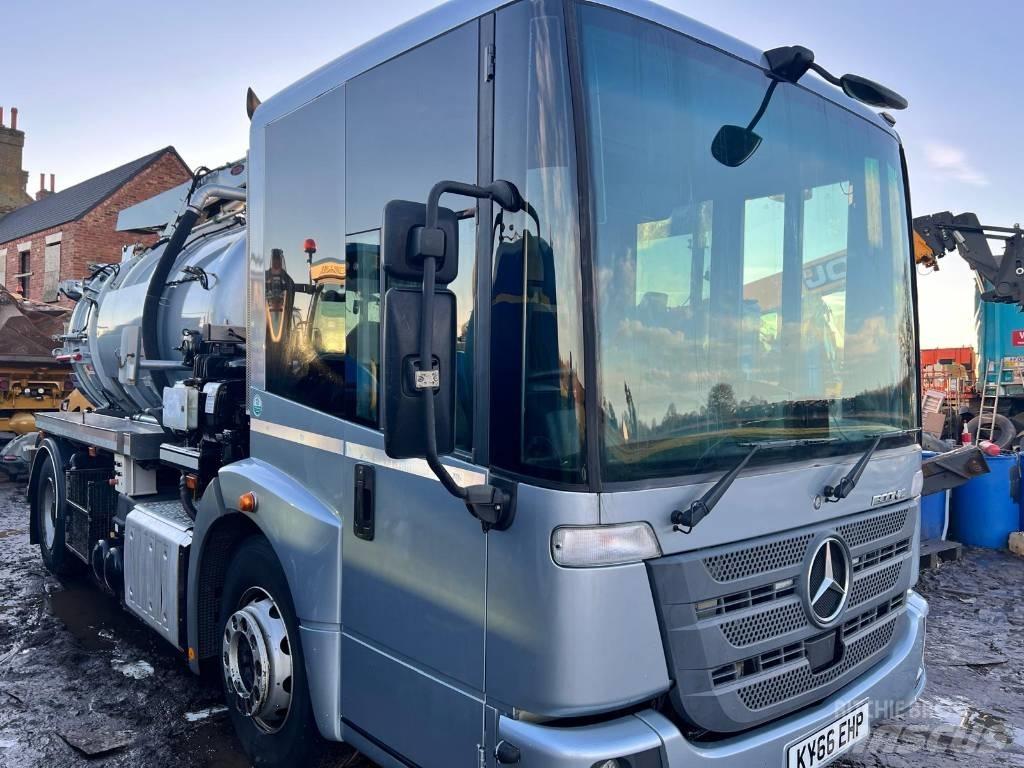 Mercedes-Benz Econic Autocisterna