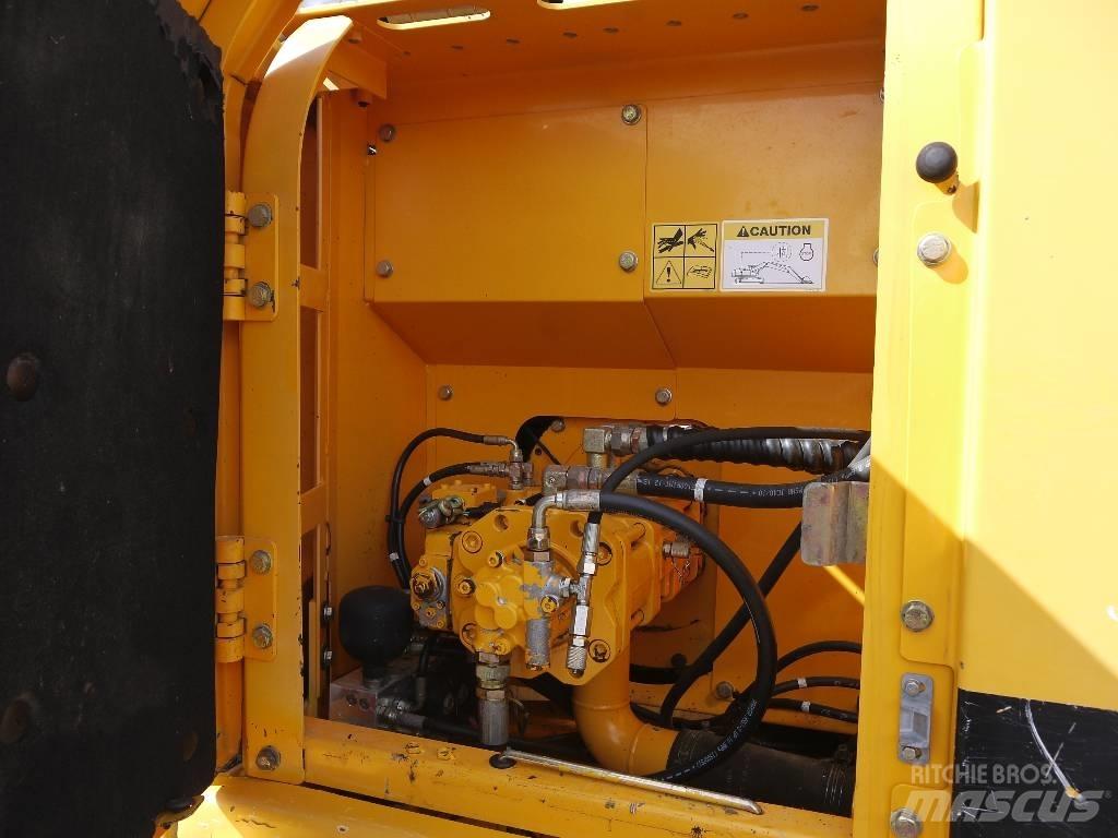 Hyundai R 140 LC-7 Kāpurķēžu ekskavatori