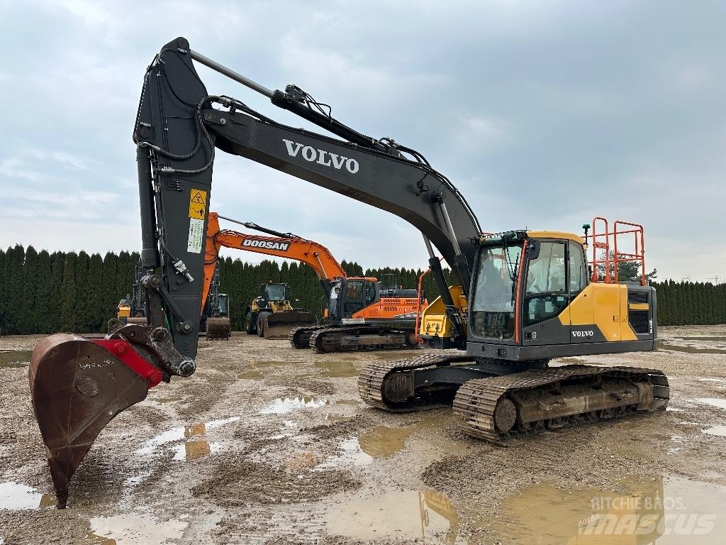 Volvo EC 220 EL Kāpurķēžu ekskavatori