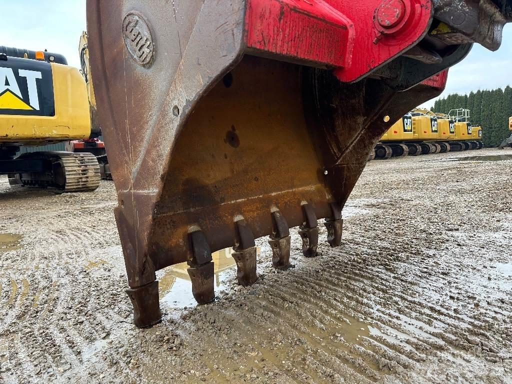 Volvo EC 220 EL Kāpurķēžu ekskavatori