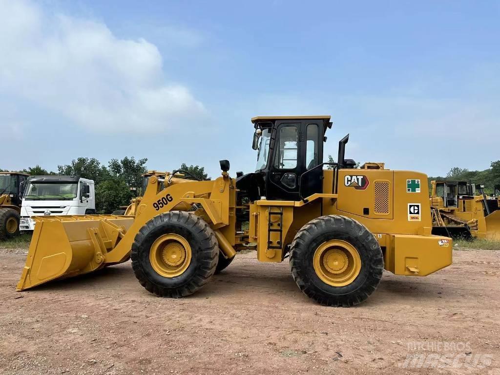 CAT 950 G Iekrāvēji uz riteņiem