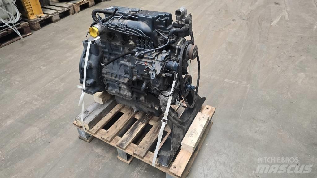 Kubota V2403 Dzinēji