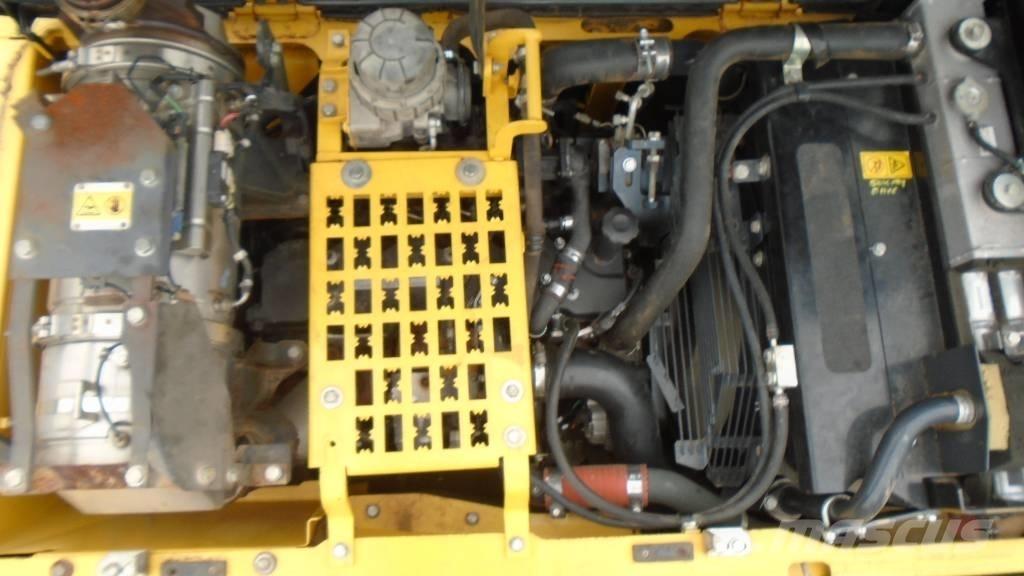 Komatsu 210 LC 10 Kāpurķēžu ekskavatori