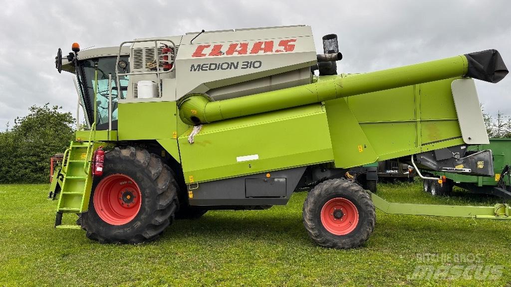 CLAAS Medion 310 Ražas novākšanas kombaini