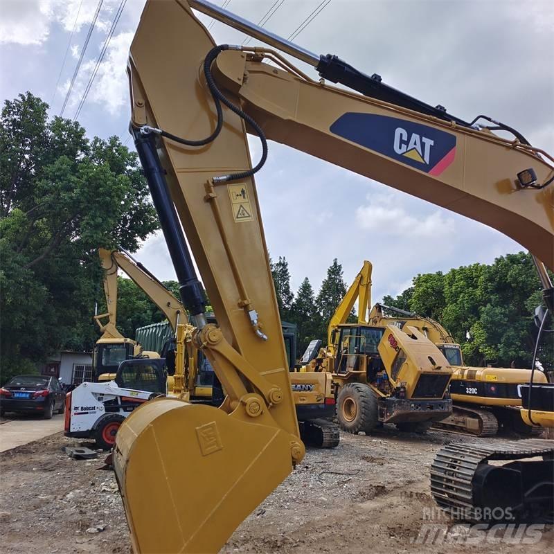 CAT 320 D L Kāpurķēžu ekskavatori
