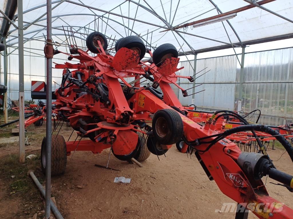Kuhn GF 13012 Grābekļi un siena ārdītāji
