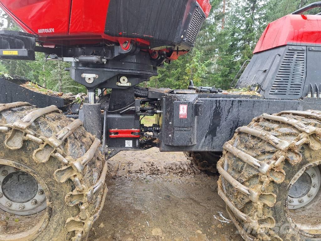 Komatsu 931XC Harvesteri