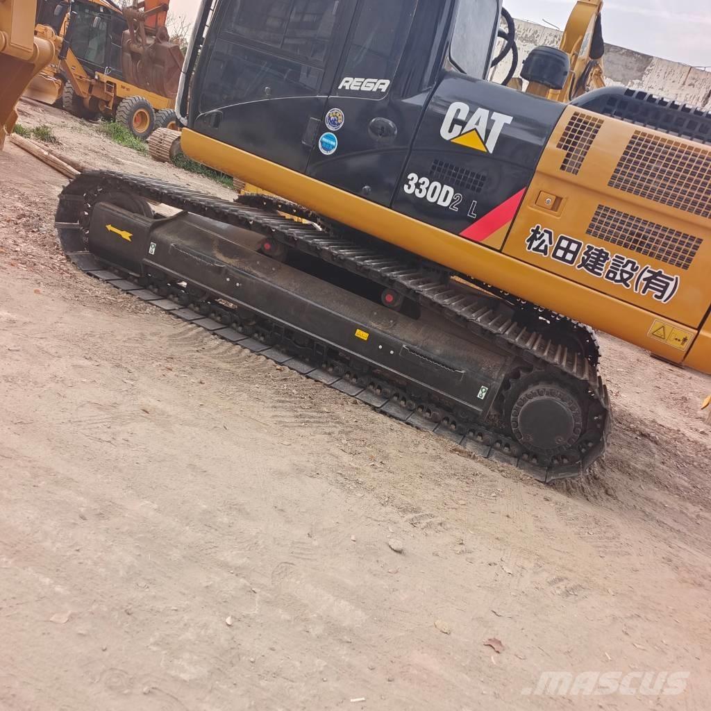 CAT 320 D 2 L Kāpurķēžu ekskavatori