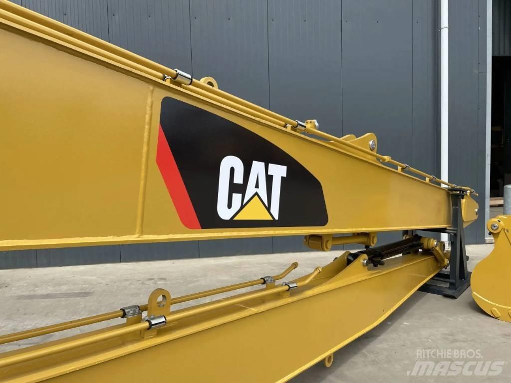 CAT 323E 18m Set Grāvju arkls